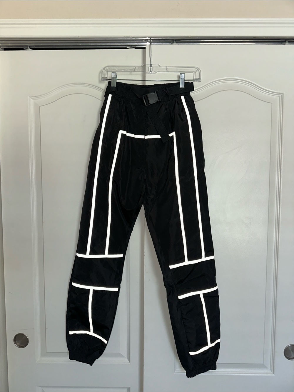 High Waisted Reflective Detail Lined Joggers Size US4